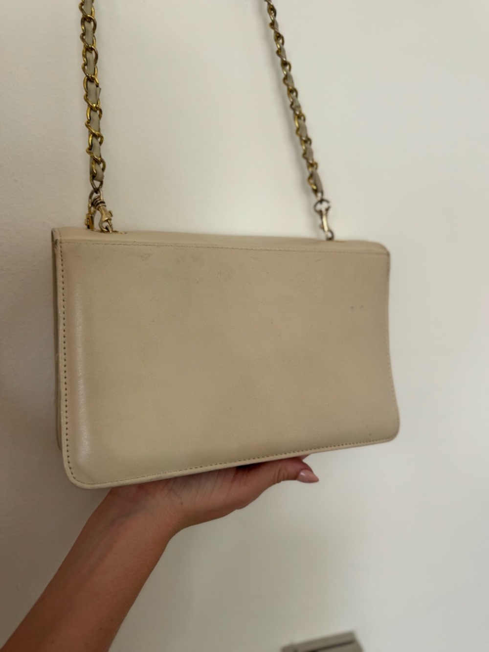 Vintage Chanel Pre-1986 CC Logo Lambskin Crossbody with Gold Tassel - Picture 8 of 16